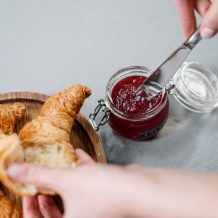 pexels-cottonbro-3943185